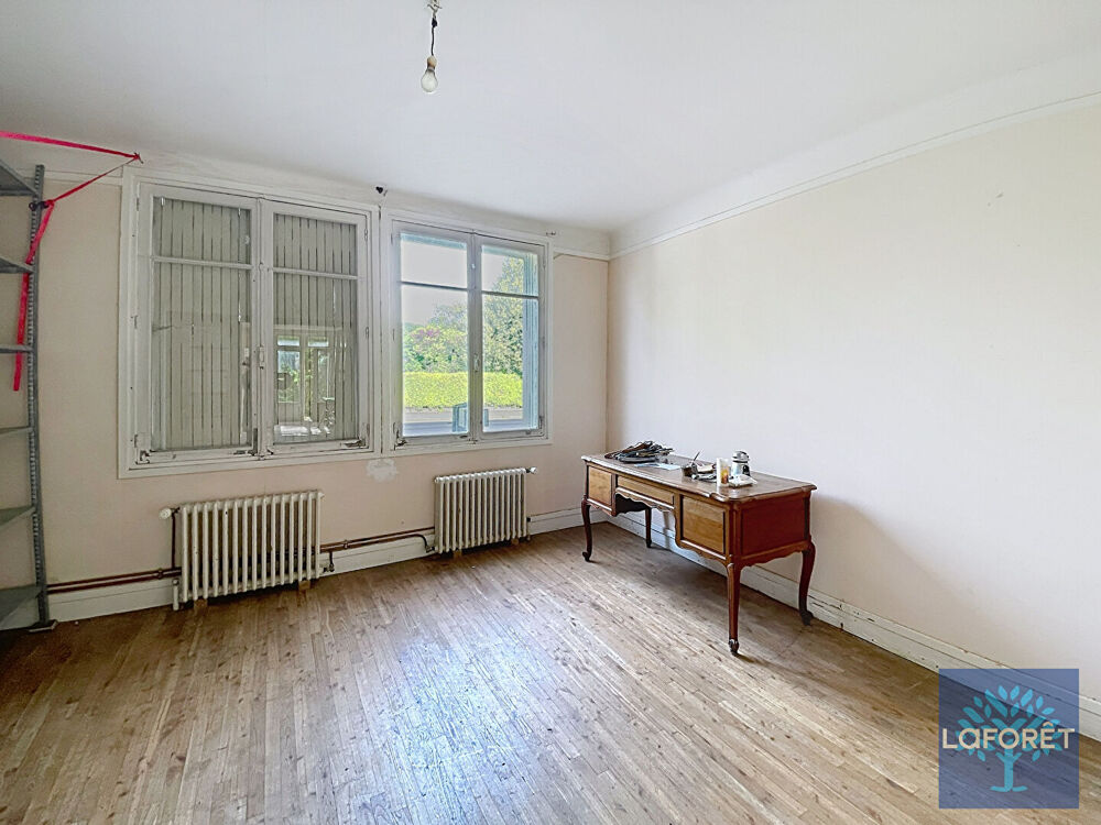 Maison Bernay 9 pièces 240m2