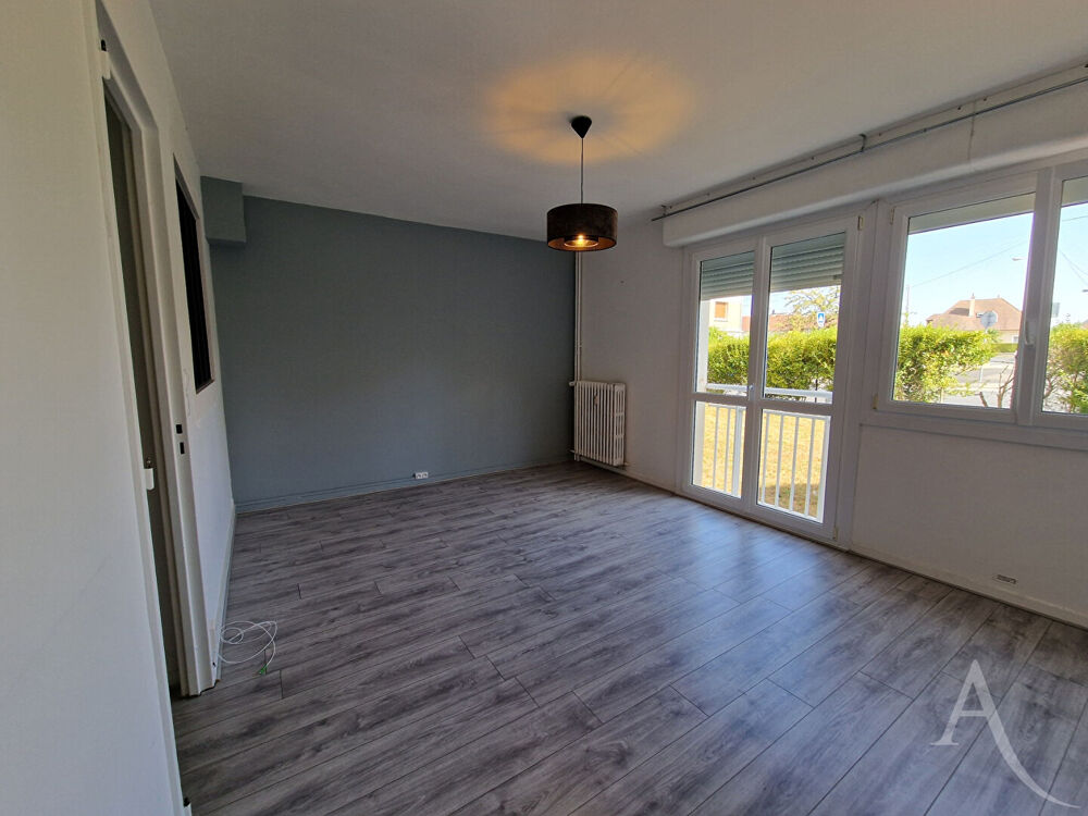 Vente Appartement Studio de 29,27 m² - Commerces et bus au pied de la résidence Caen
