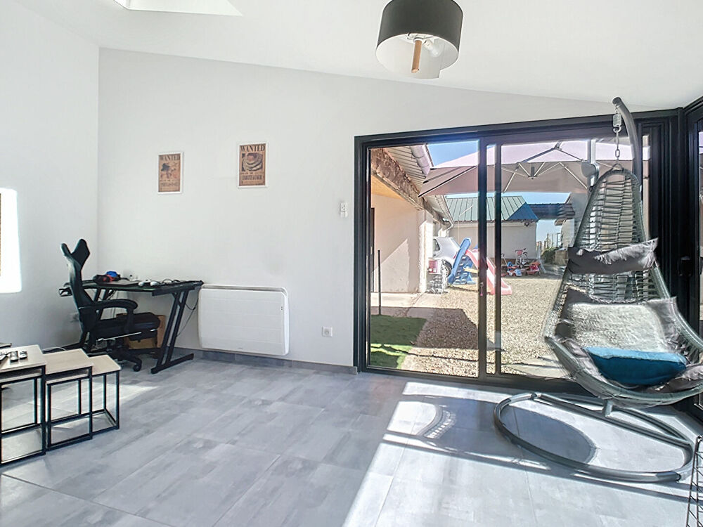 Maison 5 pièces 114 m² · à Arnas · 114 m² · 225 000 €