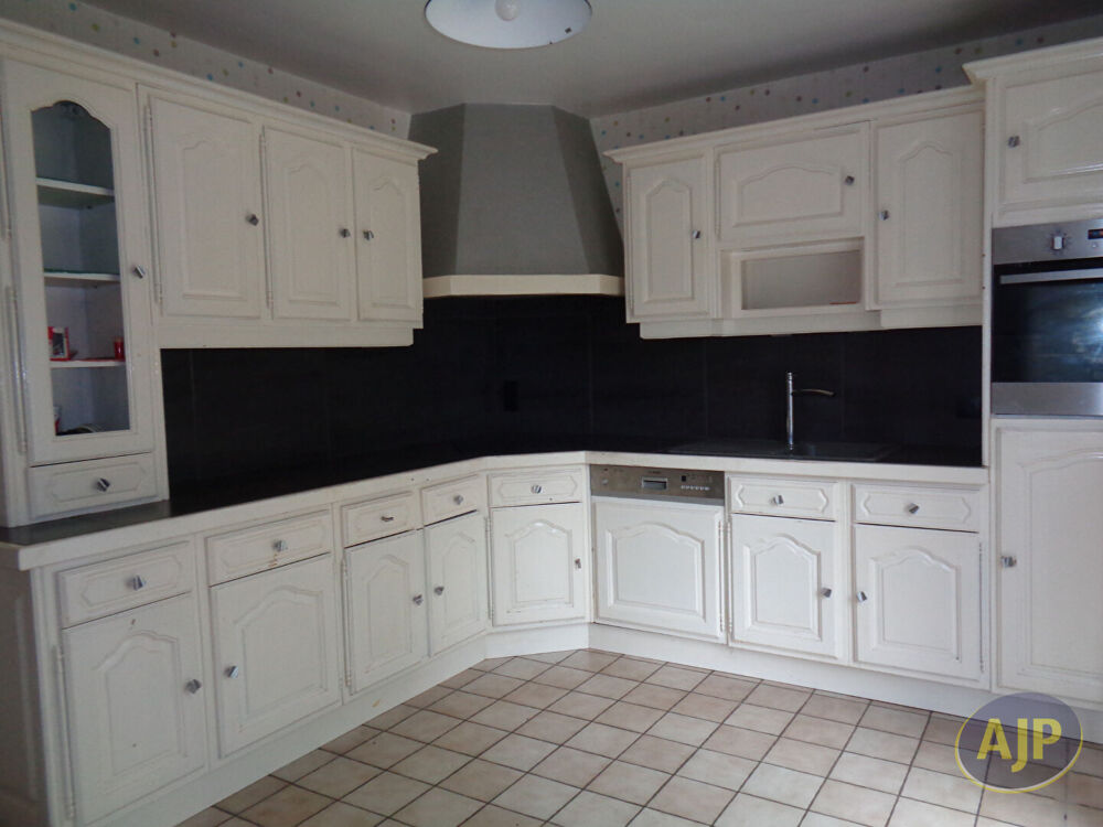 Maison Cruguel 7 pièce(s) 130 m2