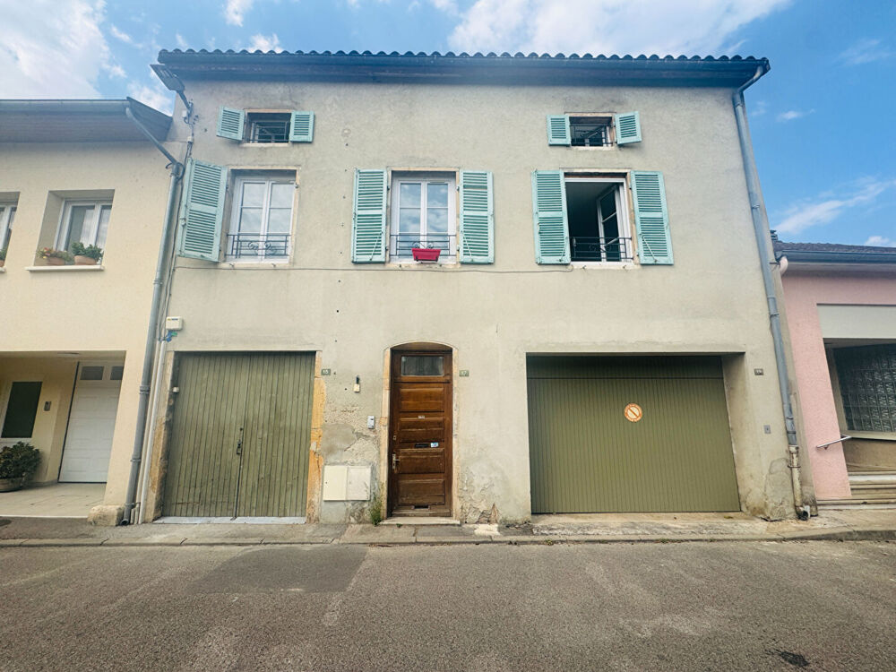 Vente Appartement Appartement  triplex 5 pièce(s) Thoissey