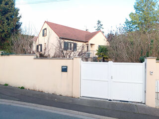  Maison � vendre 6 pi�ces 1 m�