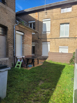  Immeuble � vendre 4 pi�ces 340 m�