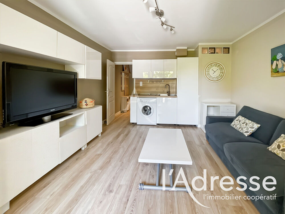PLAGES À PIED - JARDIN 50 M² PLEIN SUD !