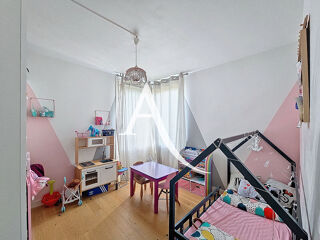  Appartement � vendre 4 pi�ces 79 m�