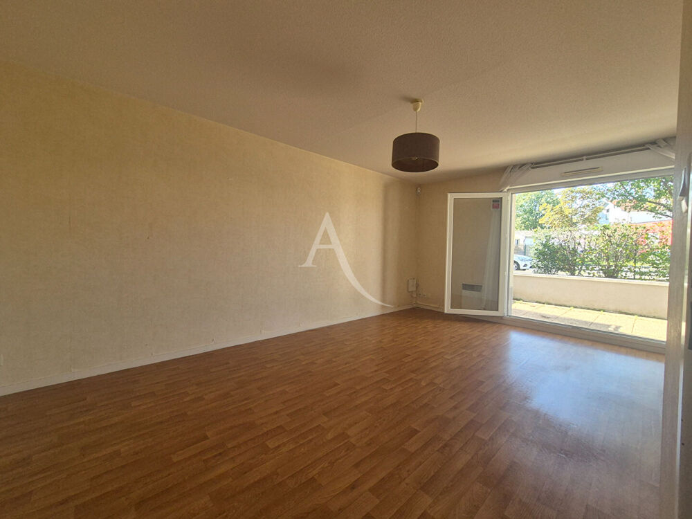 Vente Appartement Appartement T2 - Terrasse de 26 m² - Parking Coueron