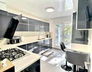  Appartement  vendre 4 pices 86 m