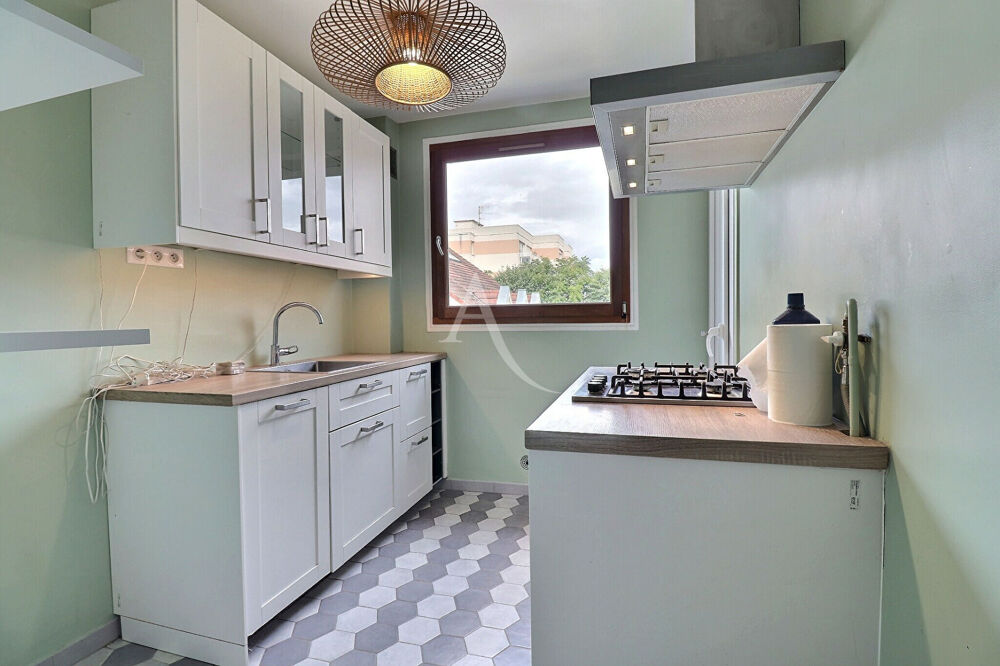 Vente Appartement Appartement Maisons Laffitte 4 pi�ce(s) 65 m2 Maisons laffitte