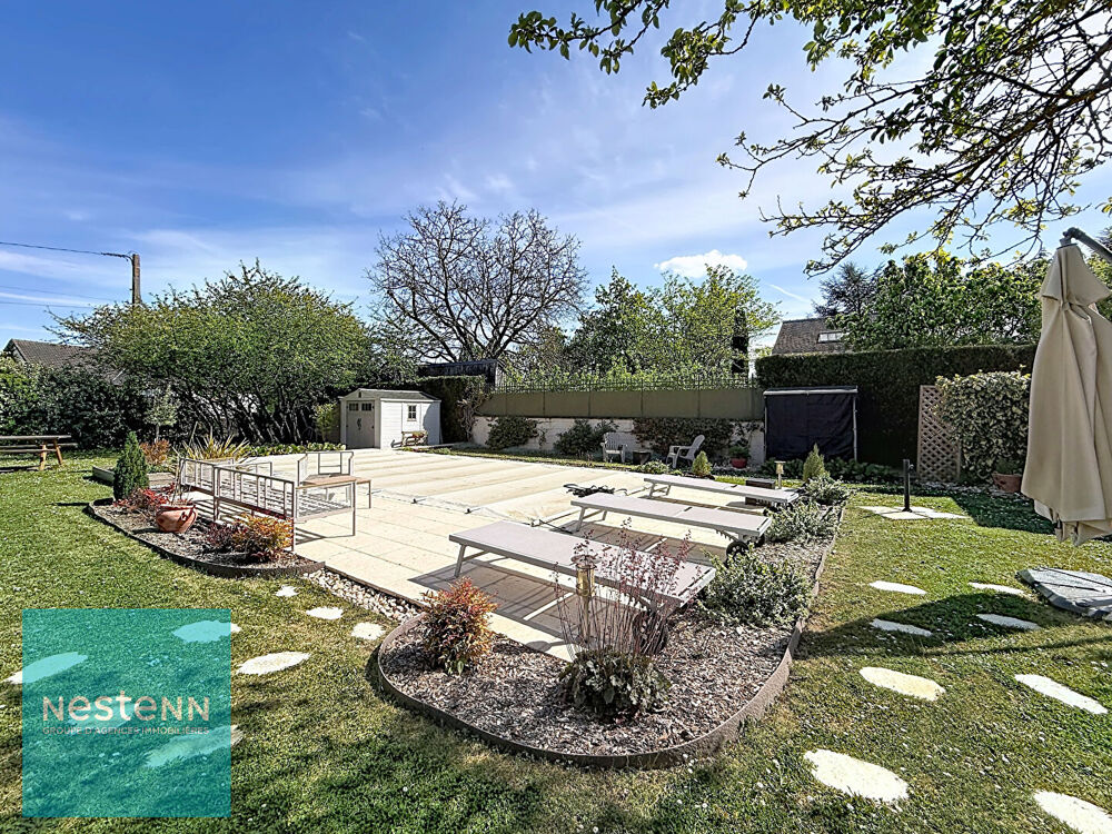 Maison de prestige à vendre à Azay-sur-Cher - 6 pièces, 200 m²