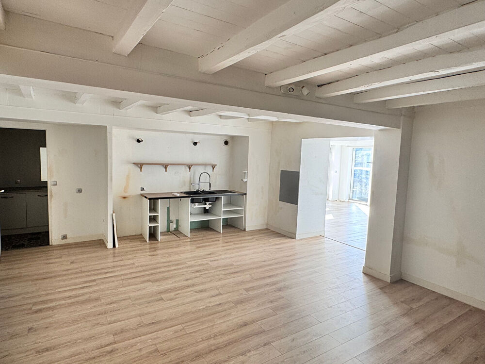 Appartement Lussant 6 pièce(s) 128.40 m2
