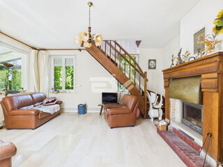  Maison à vendre 6 pièces 198 m²
