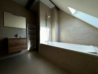  Appartement à louer 3 pièces 50 m²