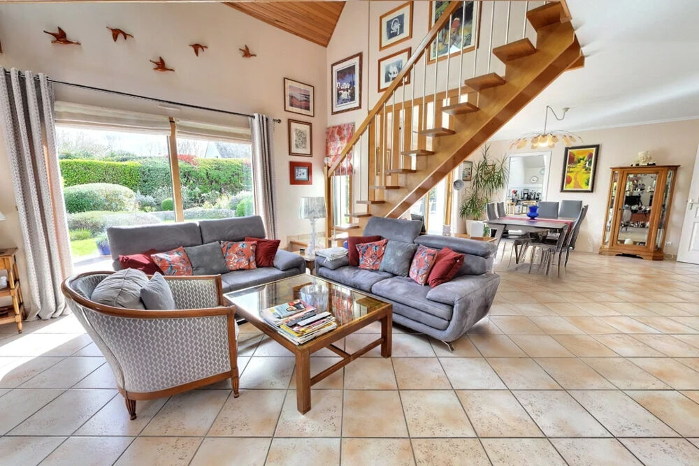 Vente Maison Fouesnant, jolie maison d'architecte de 170 m², sur un jardin paysagé de 3000 m², mer à pied ! Fouesnant