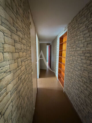  Appartement à vendre 5 pièces 107 m²