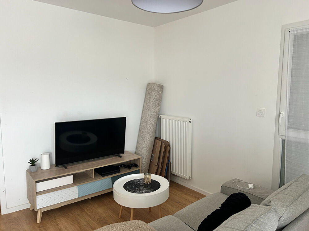 A louer - Appartement T2 meublé avec balcon et place de parking - Les Ponts de Cé