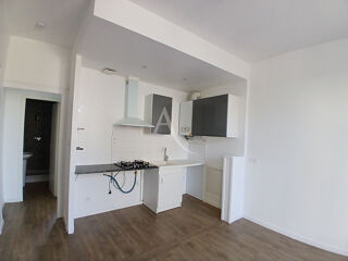  Maison à louer 3 pièces 76 m²