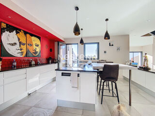  Maison � vendre 5 pi�ces 213 m�