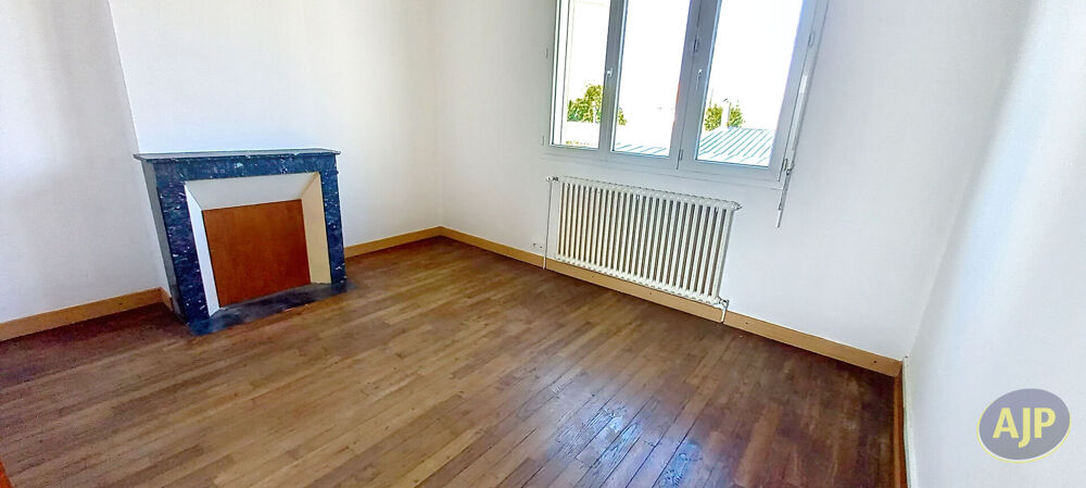 Vente Maison CHATEAUBRIANT : Maison 4 chambres (150m²) sur 926m² Chateaubriant