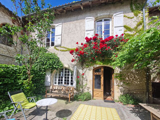  Maison à vendre 10 pièces 252 m²