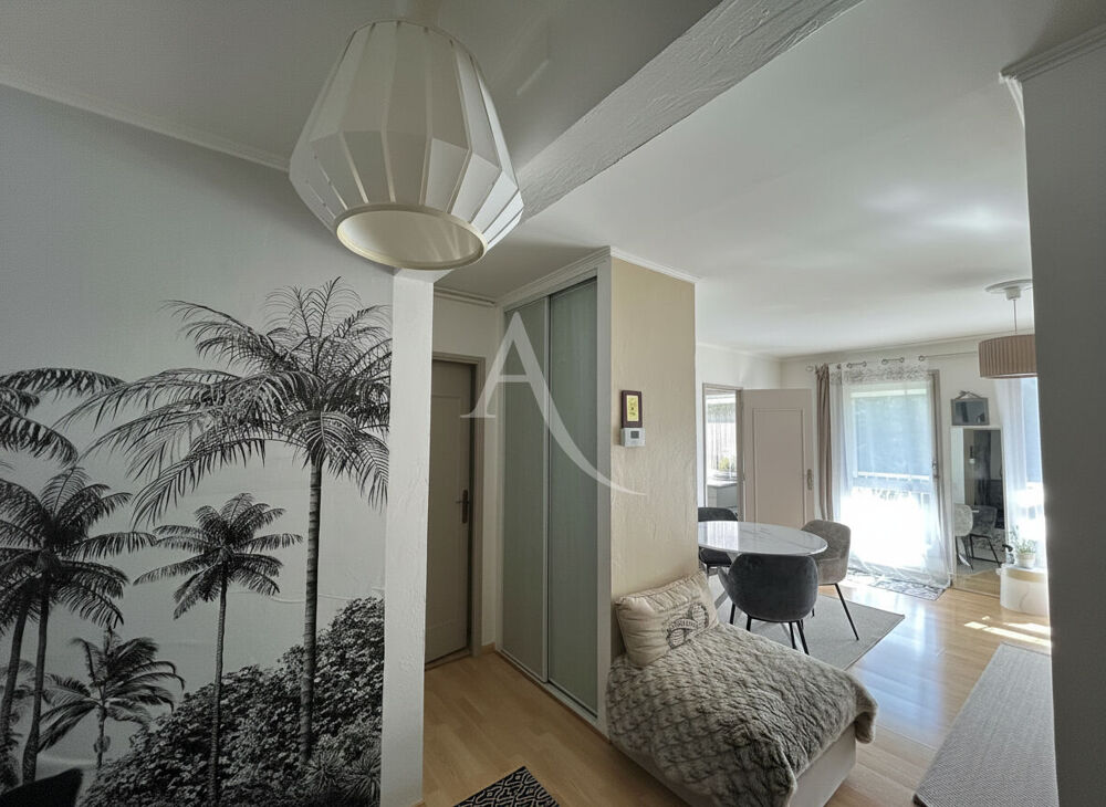 Appartement 5 pièces 115 m2 avec ascenseur + stationnement