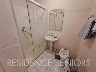  Appartement à louer 1 pièce 38 m²