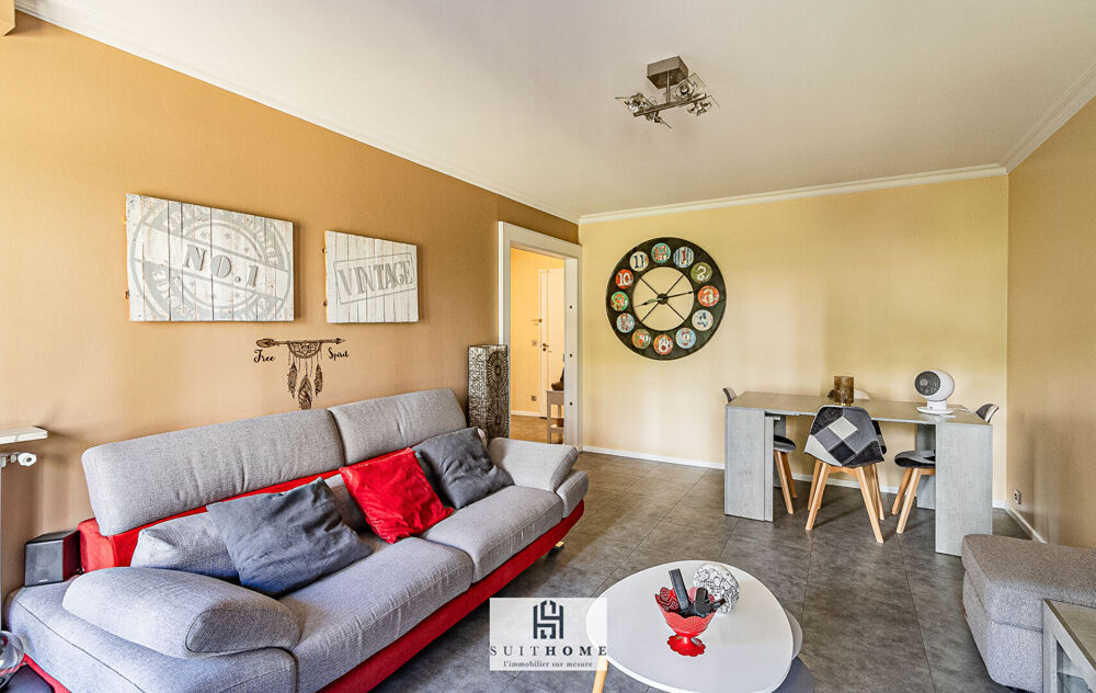 Appartement 4 pièces 81 m² · à Bron · 81 m² · 175 000 €