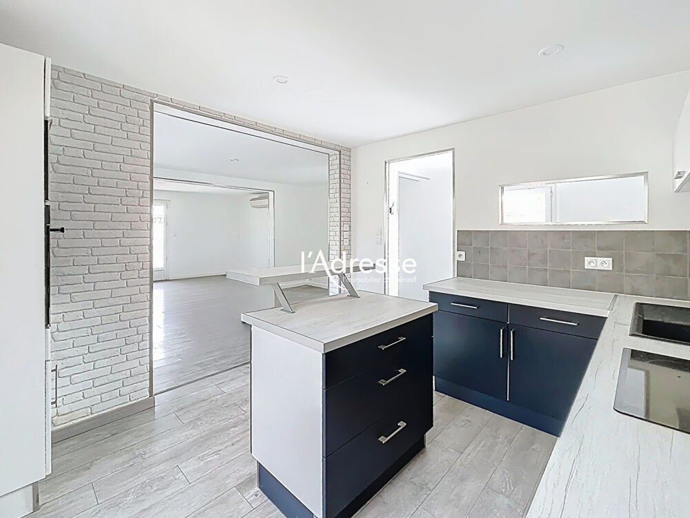 l'Adresse Immobilier - La Salvetat Saint Gilles - Maison T4 de 127 m2 sur un terrain piscinable de 1566m² avec garage