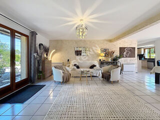  Maison à vendre 7 pièces 212 m²