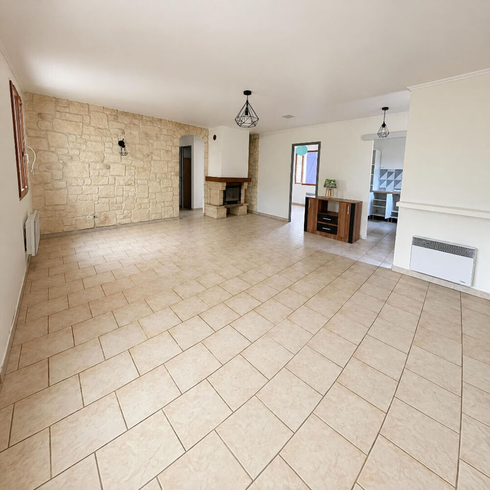 Location Maison Maison de plain-pied de 80 m² avec piscine - La Fare les oliviers La fare les oliviers
