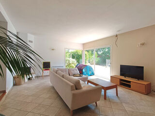  Maison à louer 5 pièces 136 m²