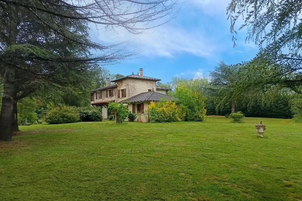Vente Maison Maison 249 M2 avec terrain Puycalvel