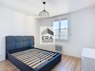  Appartement à louer 3 pièces 53 m²