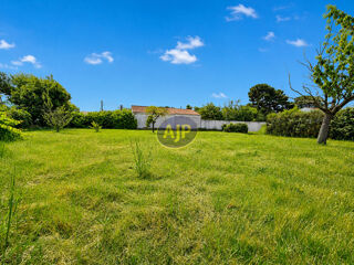  Terrain à vendre 633 m²