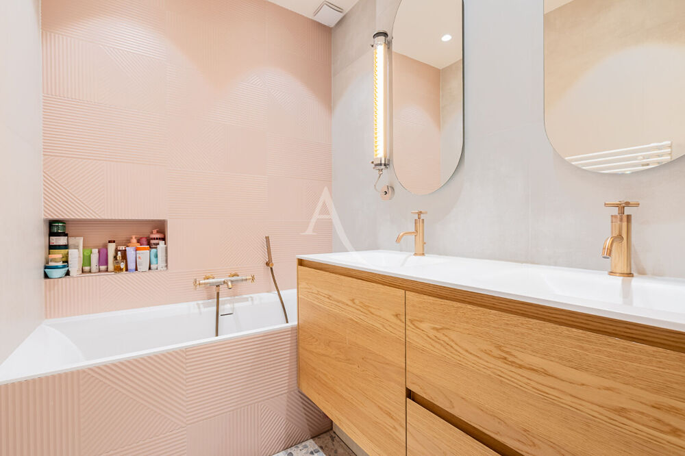 � vendre  Appartement Paris 7