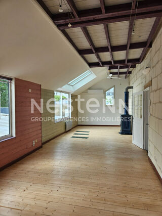  Maison à louer 7 pièces 161 m²