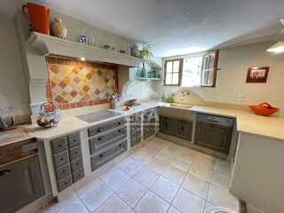  Maison  vendre 10 pices 195 m