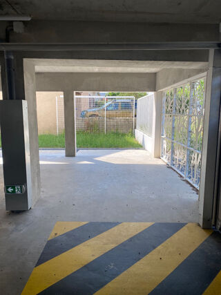  Parking / Garage � louer 13 m�
