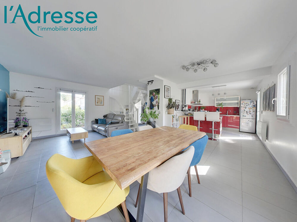 Vente Maison Maison indépendant  104m2 Champs sur marne