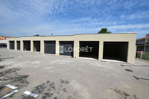  Parking / Garage � louer 1 pi�ce 15 m�