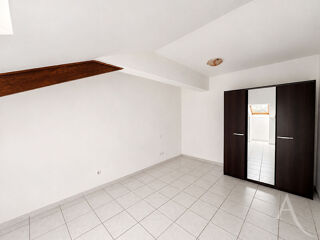  Appartement à louer 3 pièces 67 m²