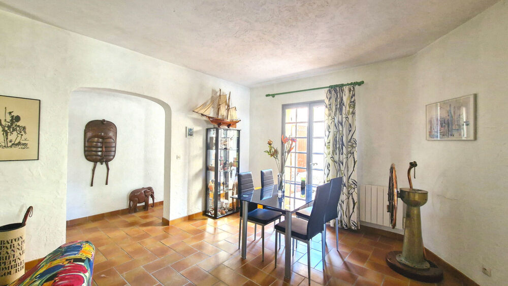 Vente Maison Maison Frejus 3 pièce(s) 110.65 m2 + sous-sol 118m² environ Frejus