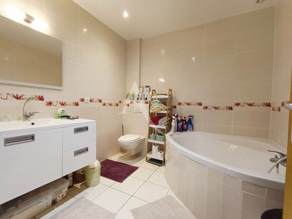 Location Appartement NARBONNE - APPARTEMENT 106M² - 2 CHAMBRES, 1 BUREAU, 1 TERRASSE, 1 GARAGE Narbonne