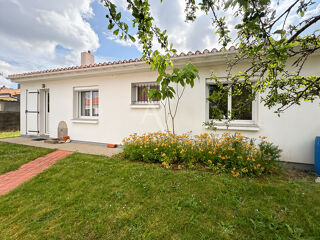 Maison - 4 pièce(s) - 99 m²