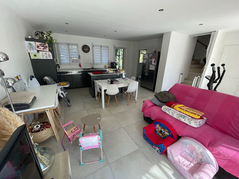  Maison � louer 4 pi�ces 80 m� Cuers