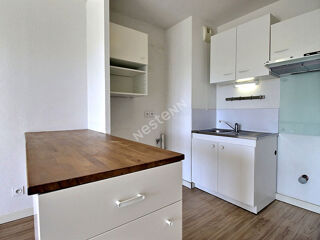  Appartement � louer 2 pi�ces 38 m� Avignon