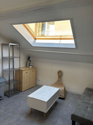  Appartement à louer 2 pièces 16 m²