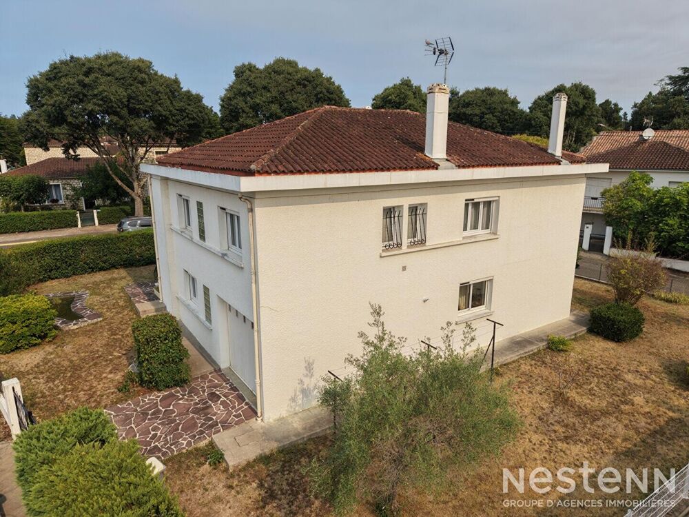 Vente Maison A Vendre Maison de 155 m² avec possibilité de deux habitations et jardin à Condom Condom