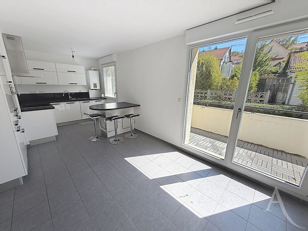Location Appartement Appartement Metz DUPLEX 2 chambres 2 terrasses garage cuisine équipée Metz