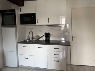  Appartement à louer 3 pièces 49 m²