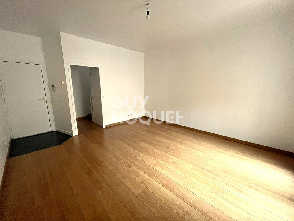 Beau duplex 3 chambres dans petit immeuble calme